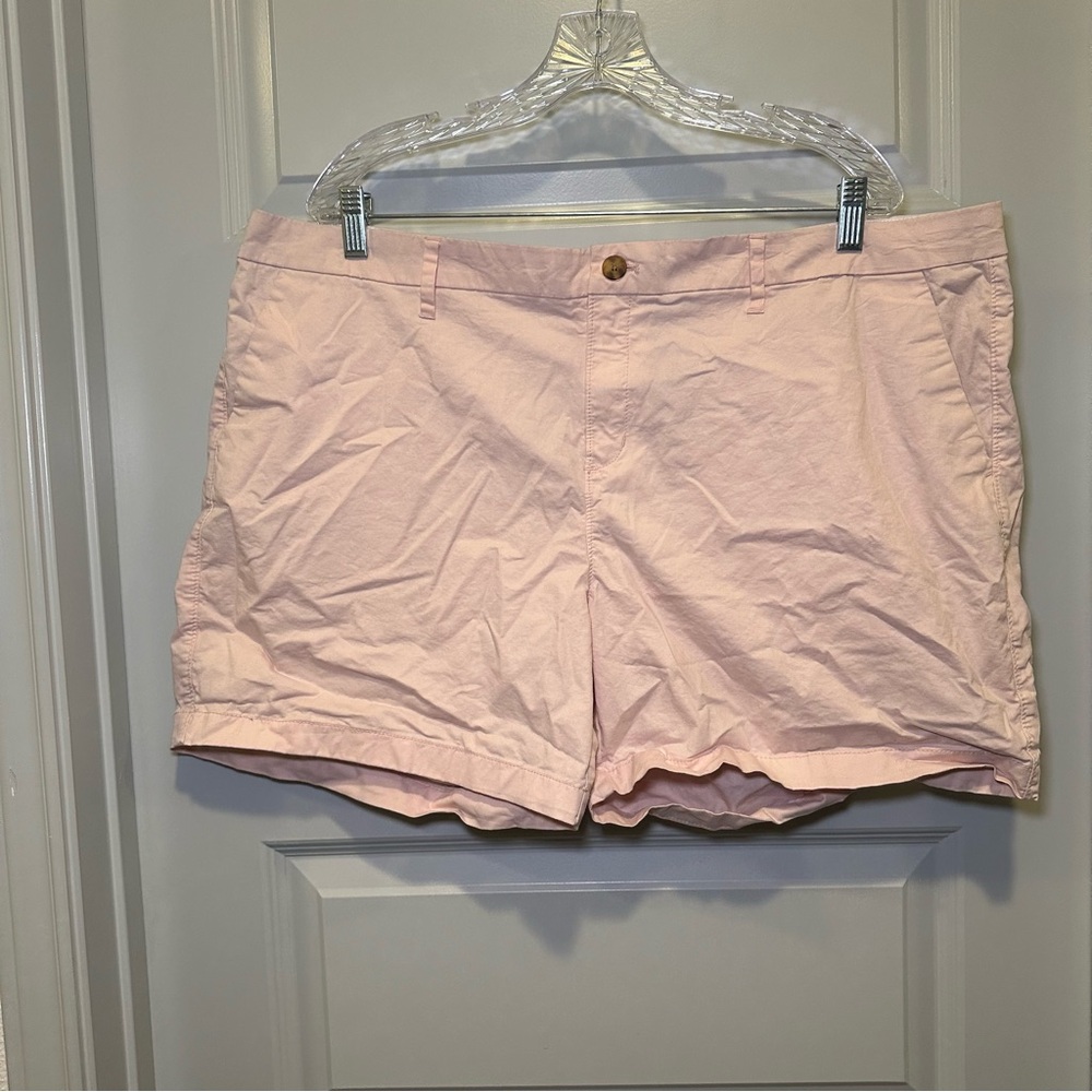 Old Navy Blush Pink Everyday 5in Short size 18